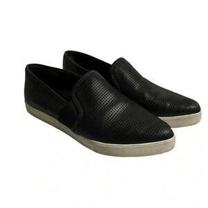 Vince Leather Pointed Toe  Flats Black Size 8/38